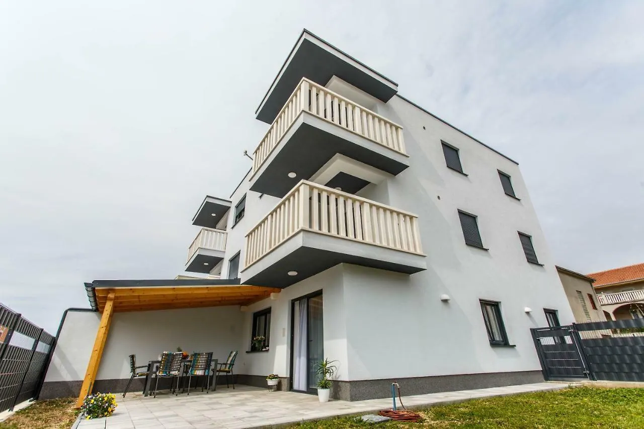 Apartment Ferias Trogir Croatia